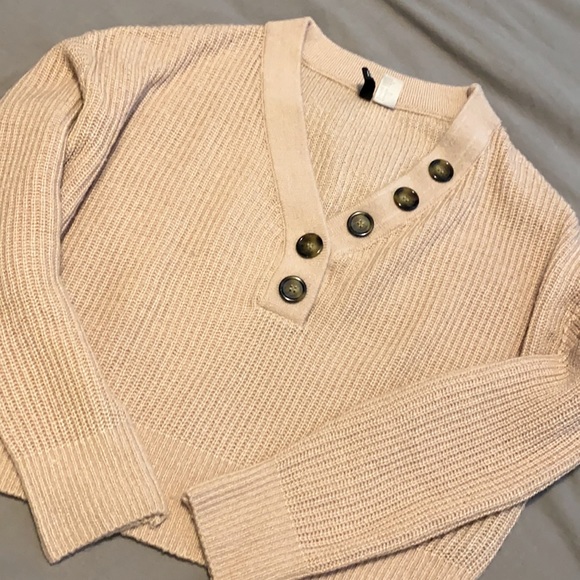 H&M sweater - Picture 3 of 3